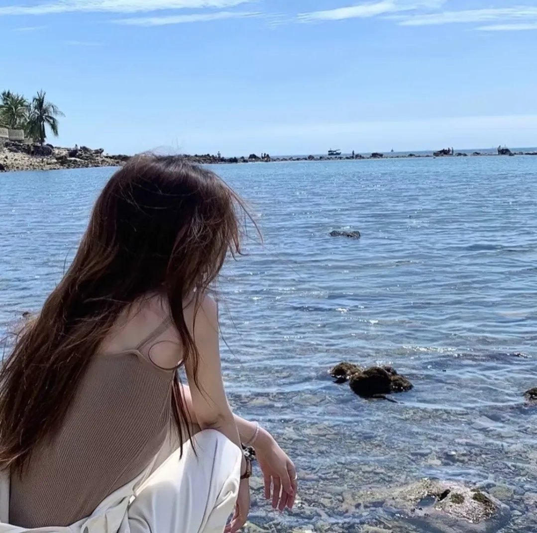 海岸答案 海报